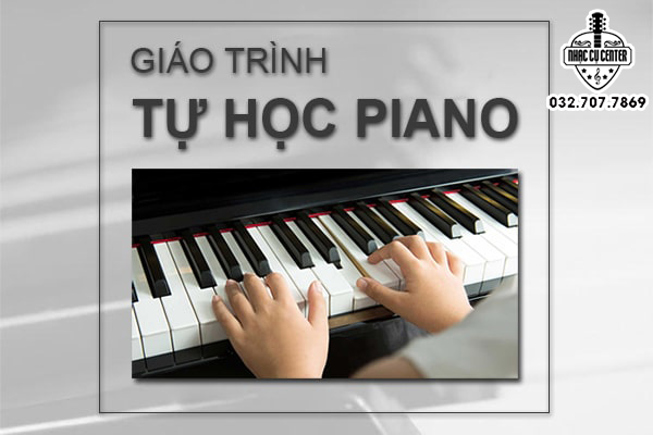 Để tối ưu chi phí học đàn, bạn có thể tìm một số cuốn sách phù hợp