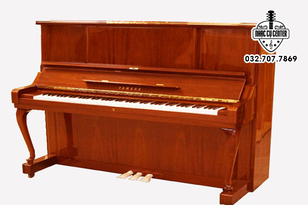 Đàn Piano cơ Yamaha W106 được nhiều người lựa chọn