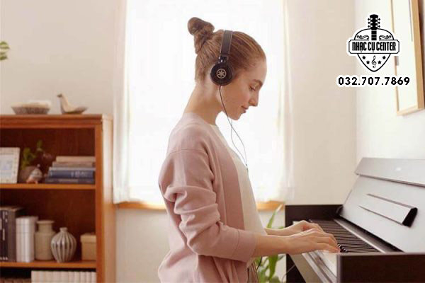 Người mới tập chơi đàn có thể cân nhắc lựa chọn đàn có giá rẻ khoảng 10 - 20 là phù hợp