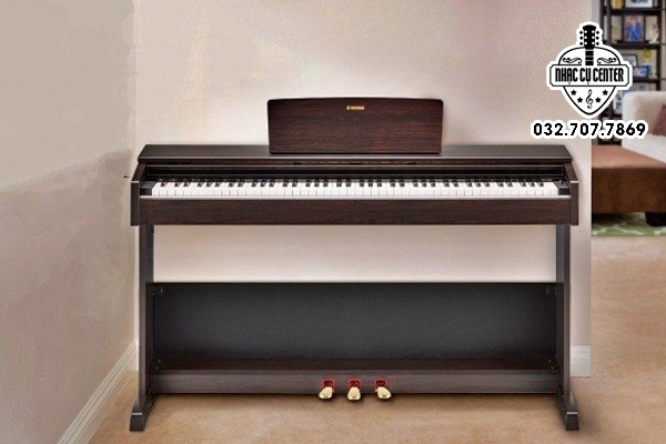 Đàn Piano điện có mức chi phí phải chăng và nhiều tính năng nổi bật nên được nhiều người yêu thích