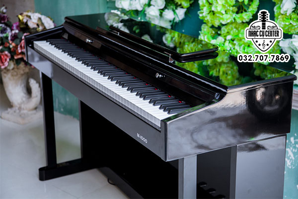 Đàn Piano điện cao cấp có giá hàng trăm triệu