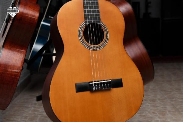 Đàn Guitar Classic là gì thumbnail