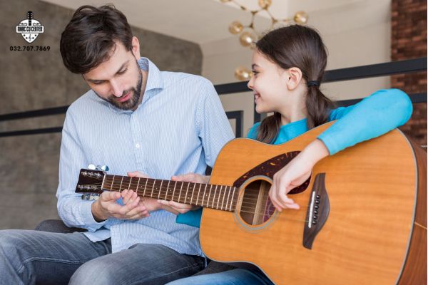 Giáo trình học Guitar là gì?