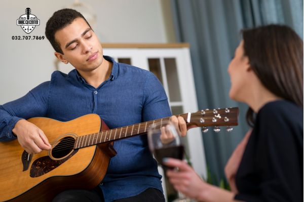 Cách chọn dáng đàn Acoustic phù hợp