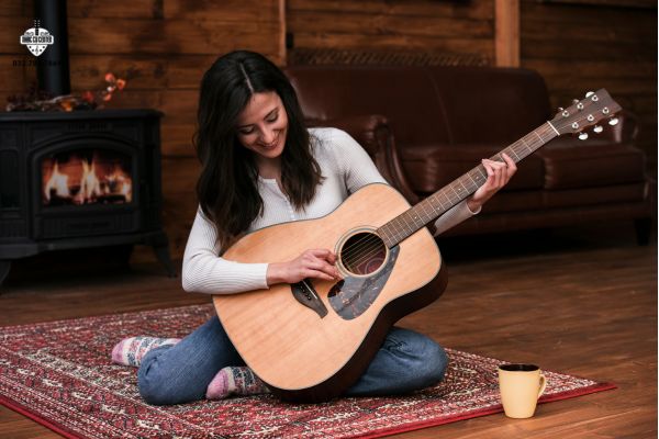 Đàn Guitar Acoustic là gì thumbnail