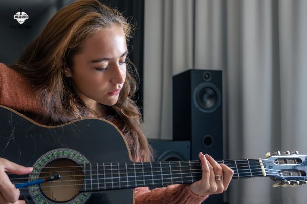 Khi nào nên thay dây đàn Guitar Classic?