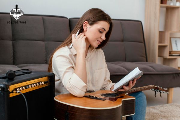 Lưu ý khi chọn đàn Acoustic theo dáng