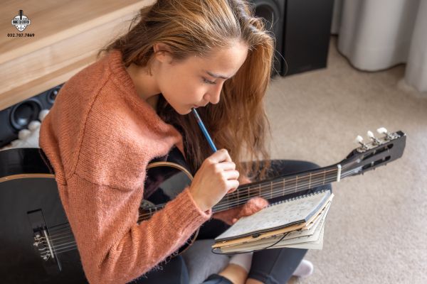 Một số cách học Guitar Classic hay được khuyên dùng