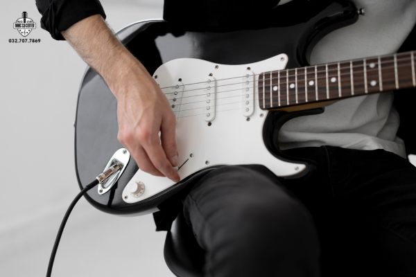 Đàn Guitar điện của nước nào thumbnail