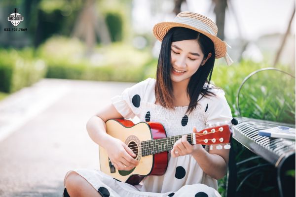 Một số bài Ukulele dễ nhất cho người mới bắt đầu