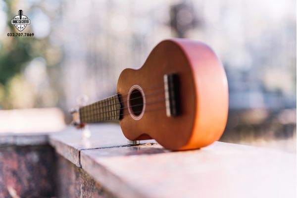 Thứ tự dây đàn Ukulele thumbnail
