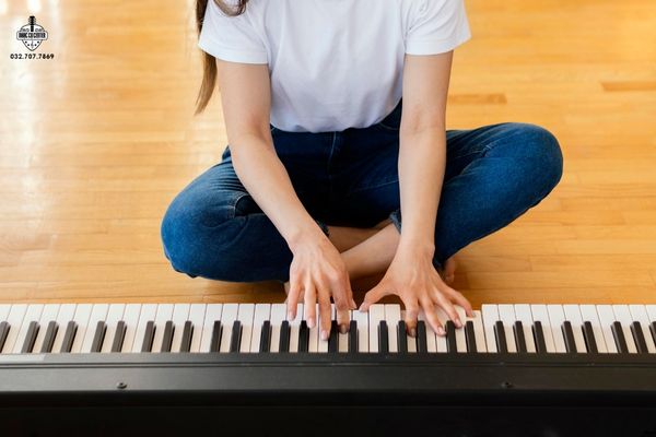 Cách sử dụng đàn Piano điện đúng cách cho người mới 2 Hướng dẫn chơi các kỹ thuật nâng cao