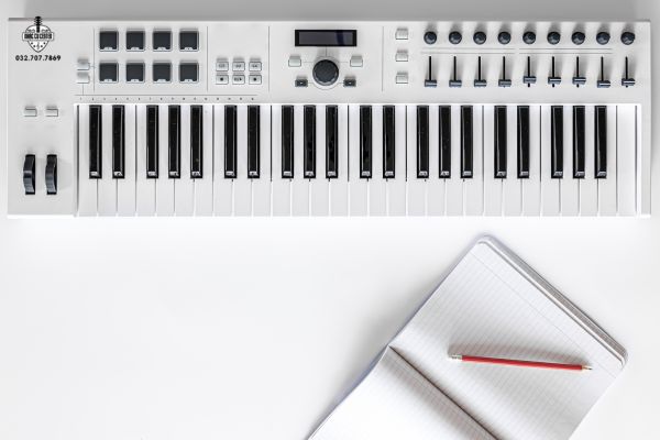 kích thước đàn piano điện yamaha